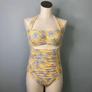 CUPSHE Yellow Chrysanthemum Cutout Halter Ruched One Piece Swimsuit Size M
